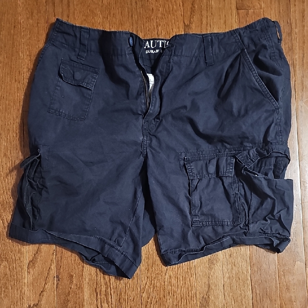 Nautica Navy Blue Cargo Shorts Lightweight Casual Fit